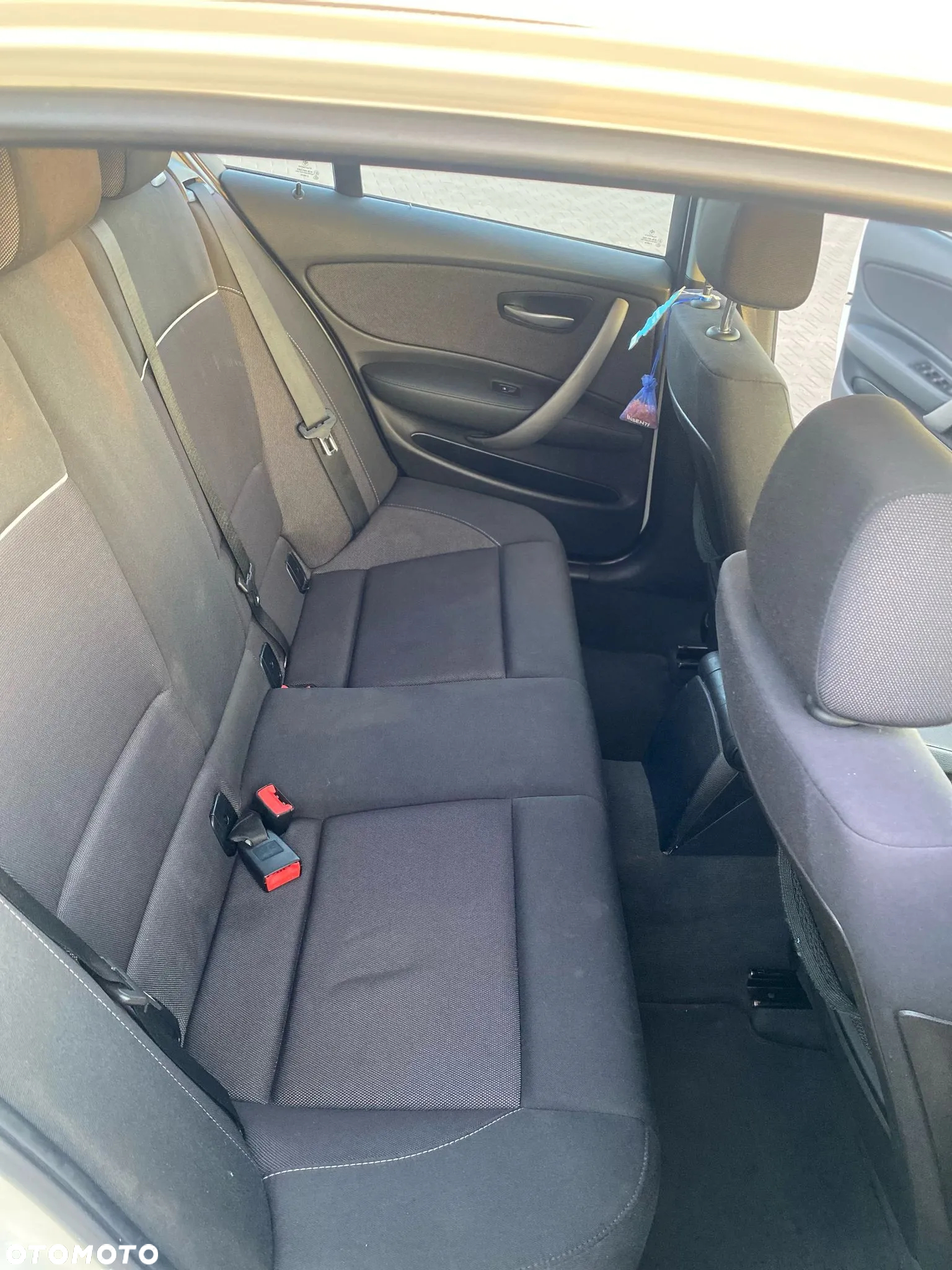 BMW Seria 1 116i - 15