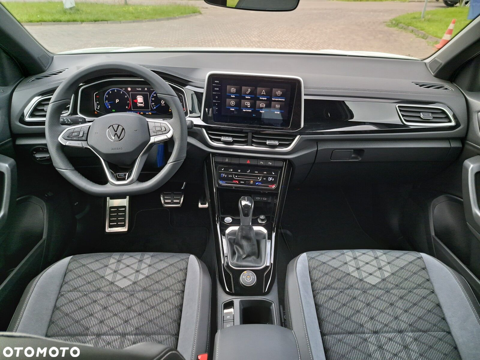 Volkswagen T-Roc 2.0 TSI 4Motion R-Line DSG - 17