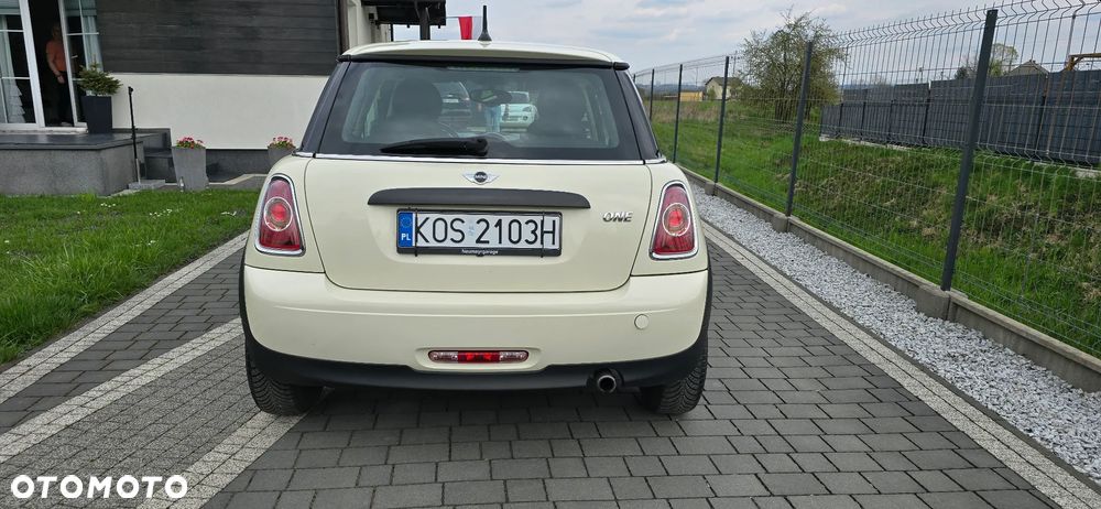 MINI ONE Minimalism - 4