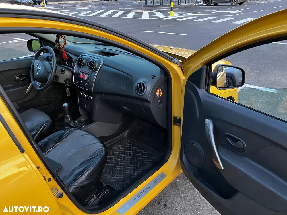 Dacia Logan 1.2 Laureate - 9