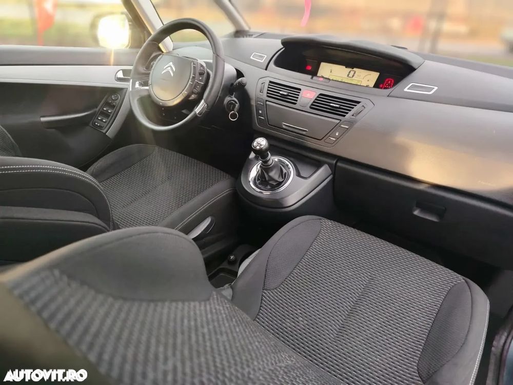 Citroën C4 Picasso HDi 110 FAP Business Class - 13