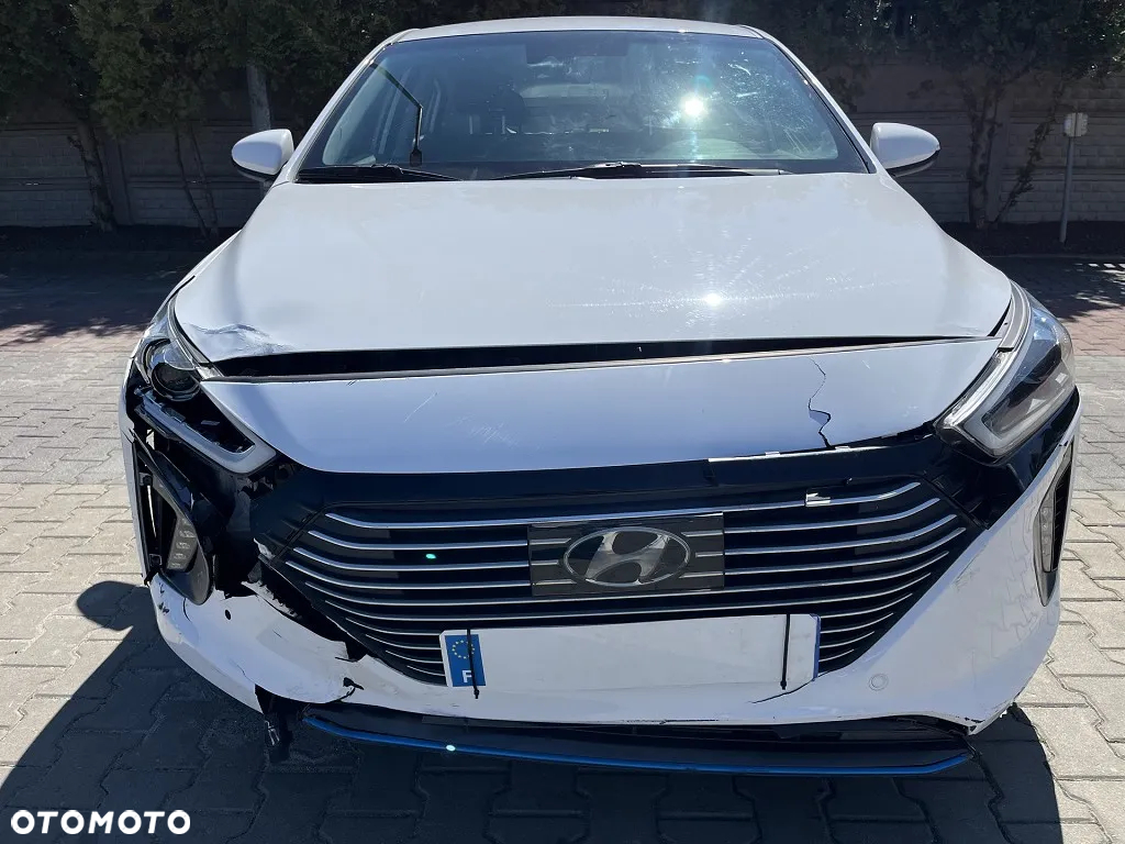Hyundai IONIQ - 5