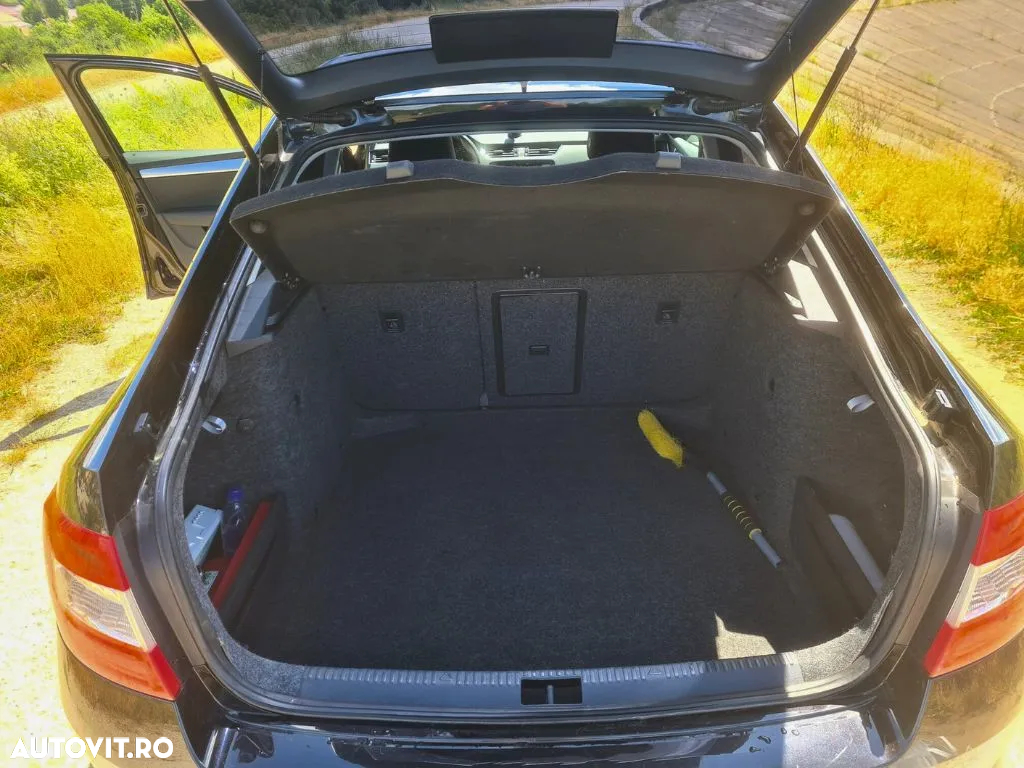 Skoda Octavia 2.0 TDI 4X4 ELEGANCE DSG - 8