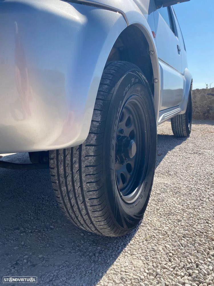 Suzuki Jimny 1.3 16V - 14