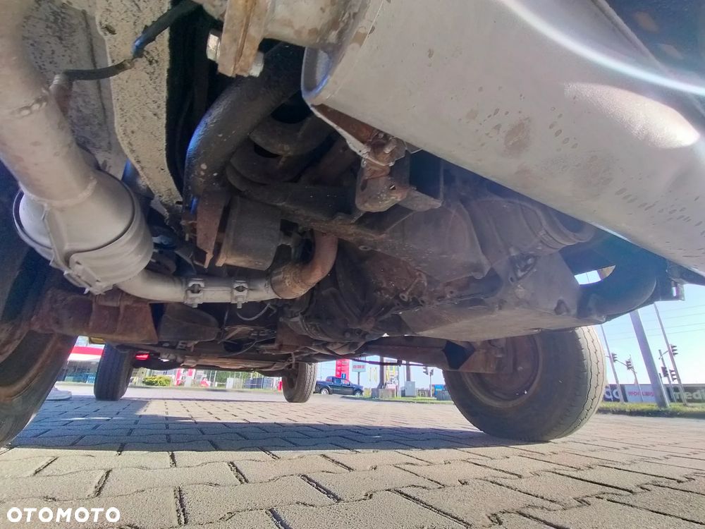 Volkswagen Transporter - 16