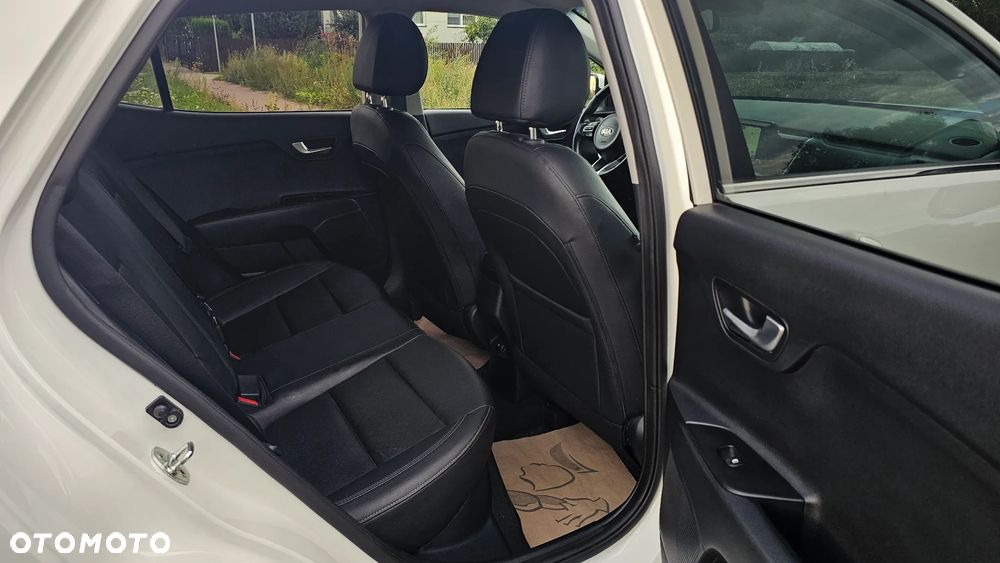 Kia Stonic 1.6 CRDi SCR XL - 34