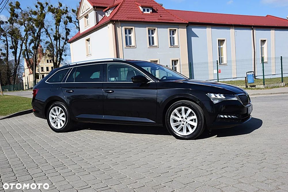 Skoda Superb 2.0 TDI Ambition DSG7 - 5