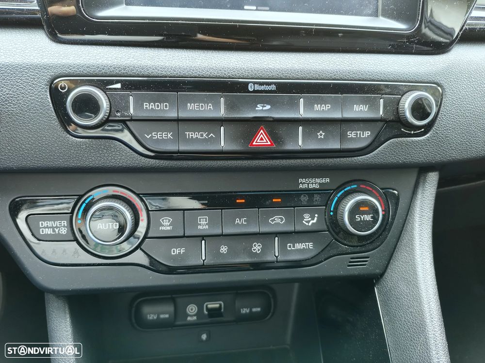 Kia Niro 1.6 GDi HEV TX - 24