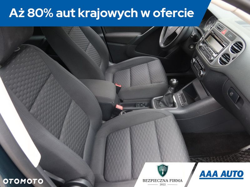 Volkswagen Tiguan - 10