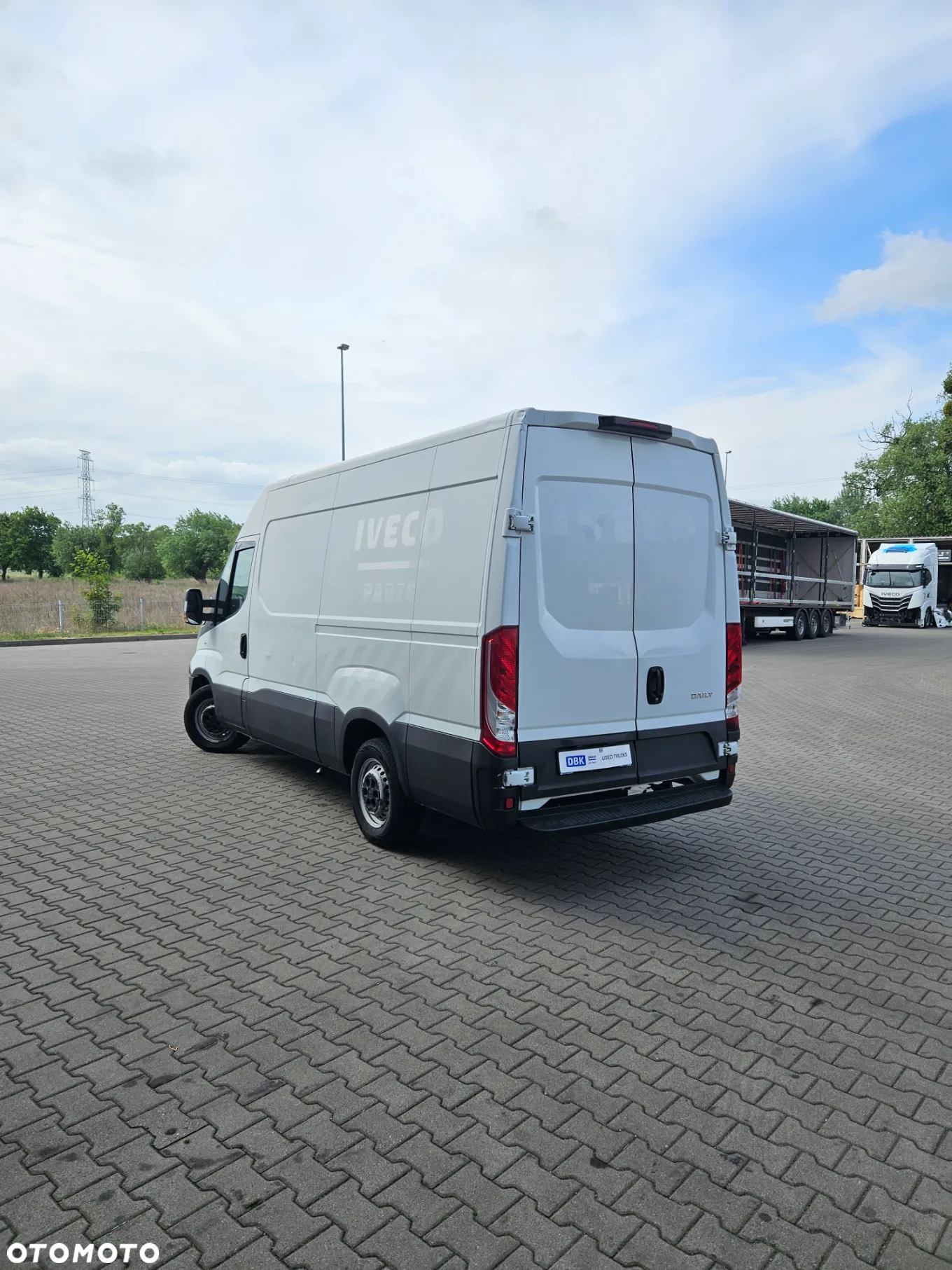 Iveco 35S15V - 14