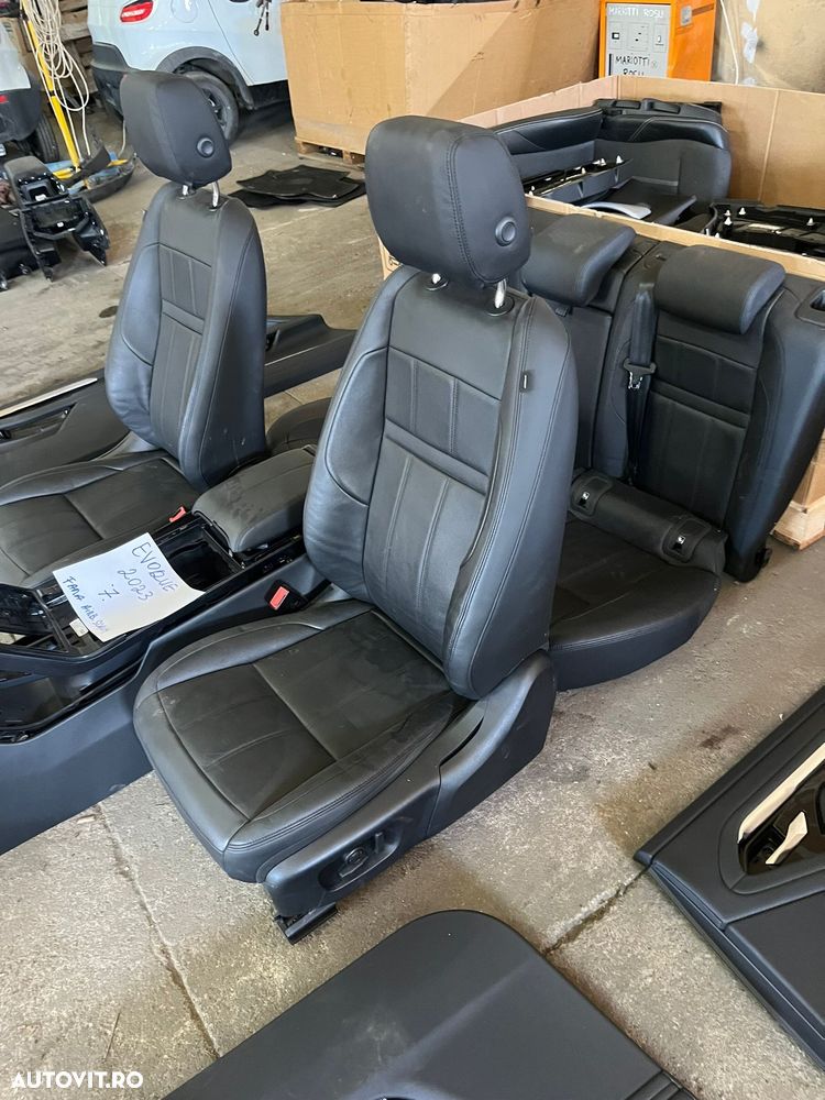 Interior piele EVOQUE L551 din anul 2023 - 3