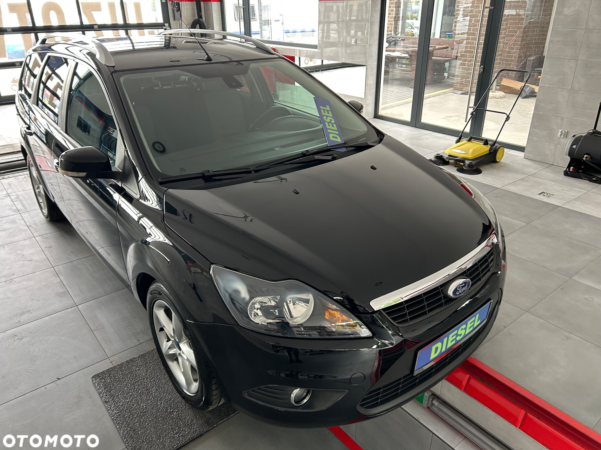Ford Focus 1.6 TDCi ECOnetic 88g Start-Stopp-System Titanium - 12