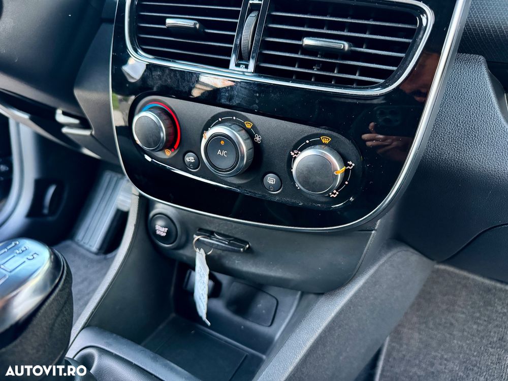 Renault Clio 0.9 TCe Expression - 20