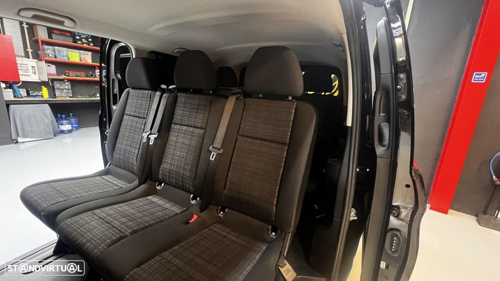 Mercedes-Benz Vito Extra-Longa Aut. SHUTTLE - 23