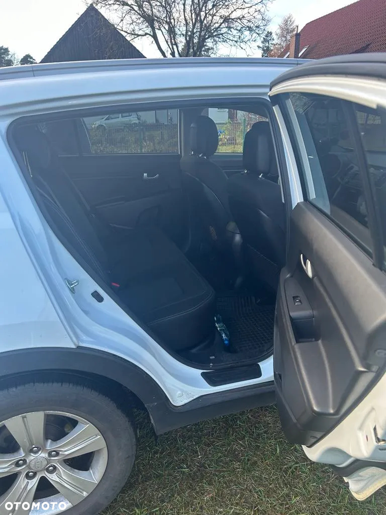 Kia Sportage - 16