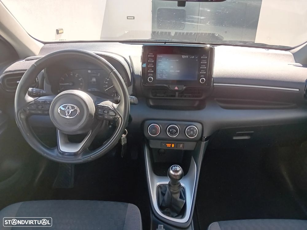 Toyota Yaris - 9