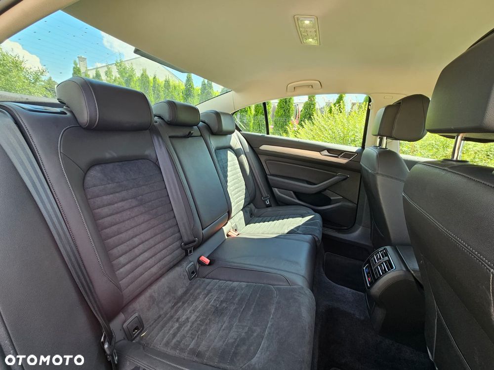 Volkswagen Passat 2.0 TDI Bi-Turbo BMT 4Mot Highline DSG - 7