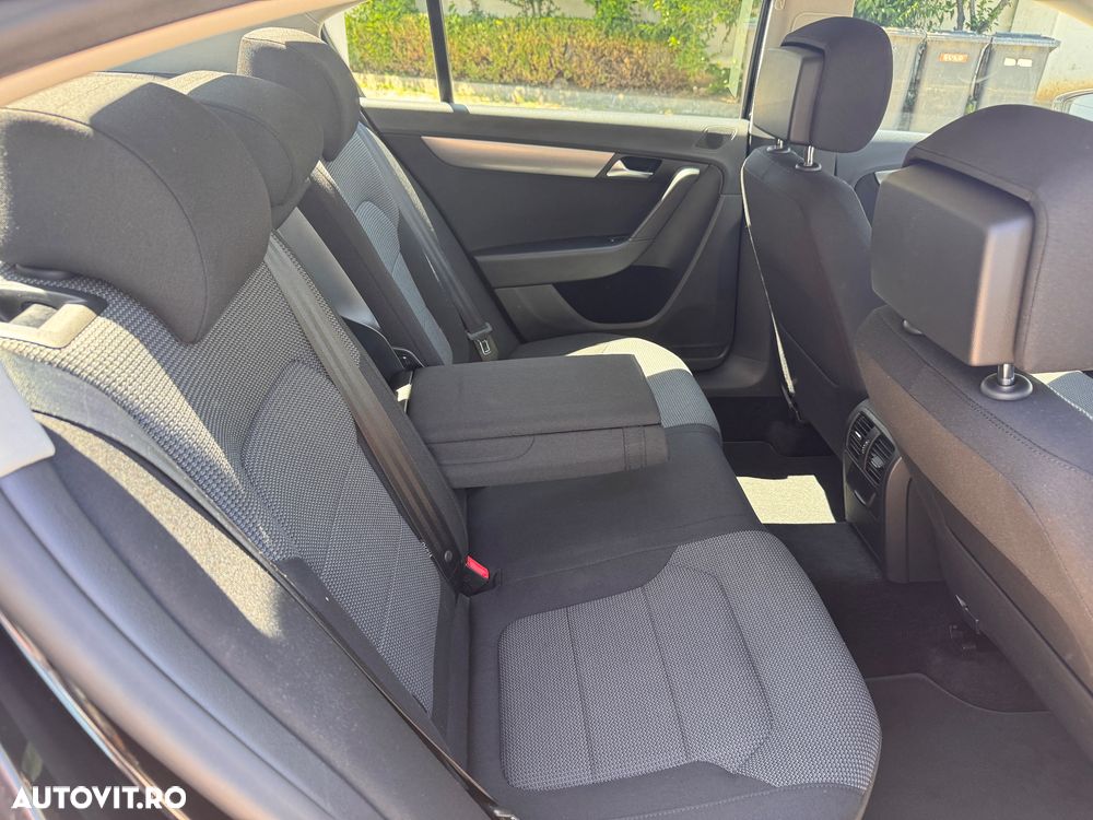 Volkswagen Passat 1.4 TSI (BlueMotion Technology) Comfortline - 15