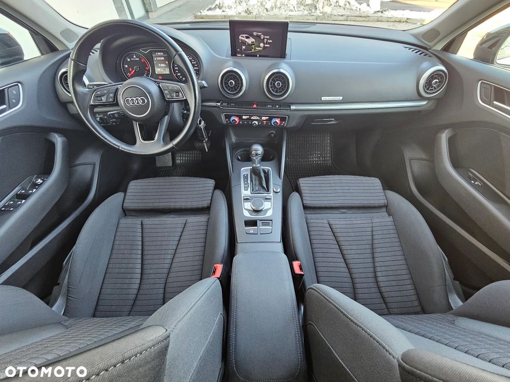 Audi A3 Sportback 2.0 TDI (clean diesel) quattro S tronic Attraction - 5