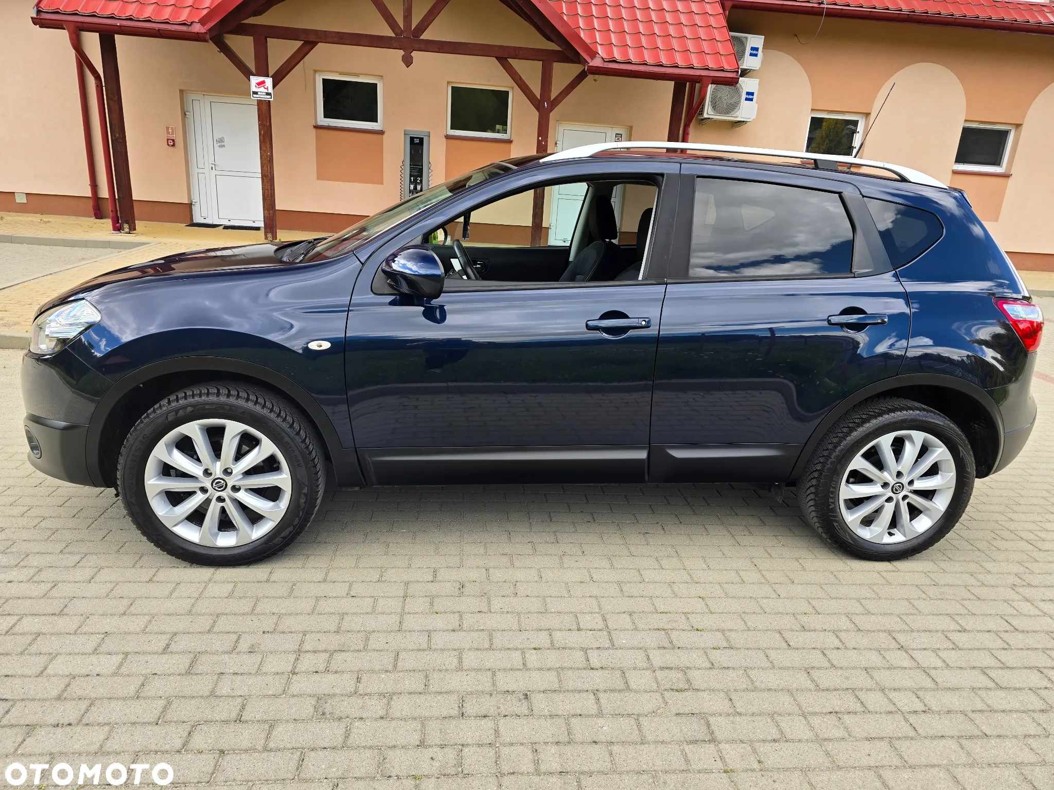 Nissan Qashqai 2.0 Visia - 8