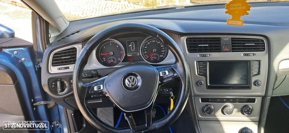 VW Golf 1.6 TDI BlueMotion Comfortline - 21