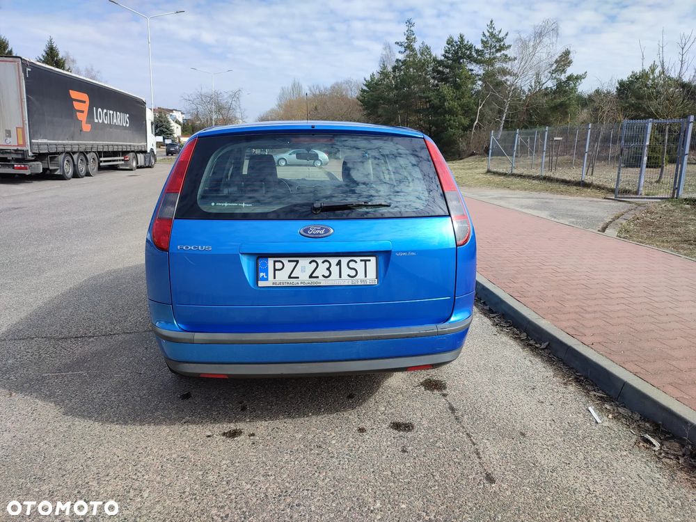 Ford Focus Trend - 8