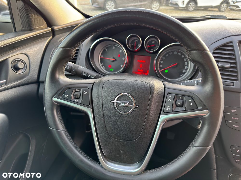 Opel Insignia 2.0 CDTI - 27