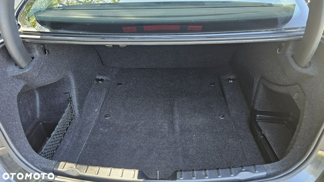 BMW Seria 3 - 15