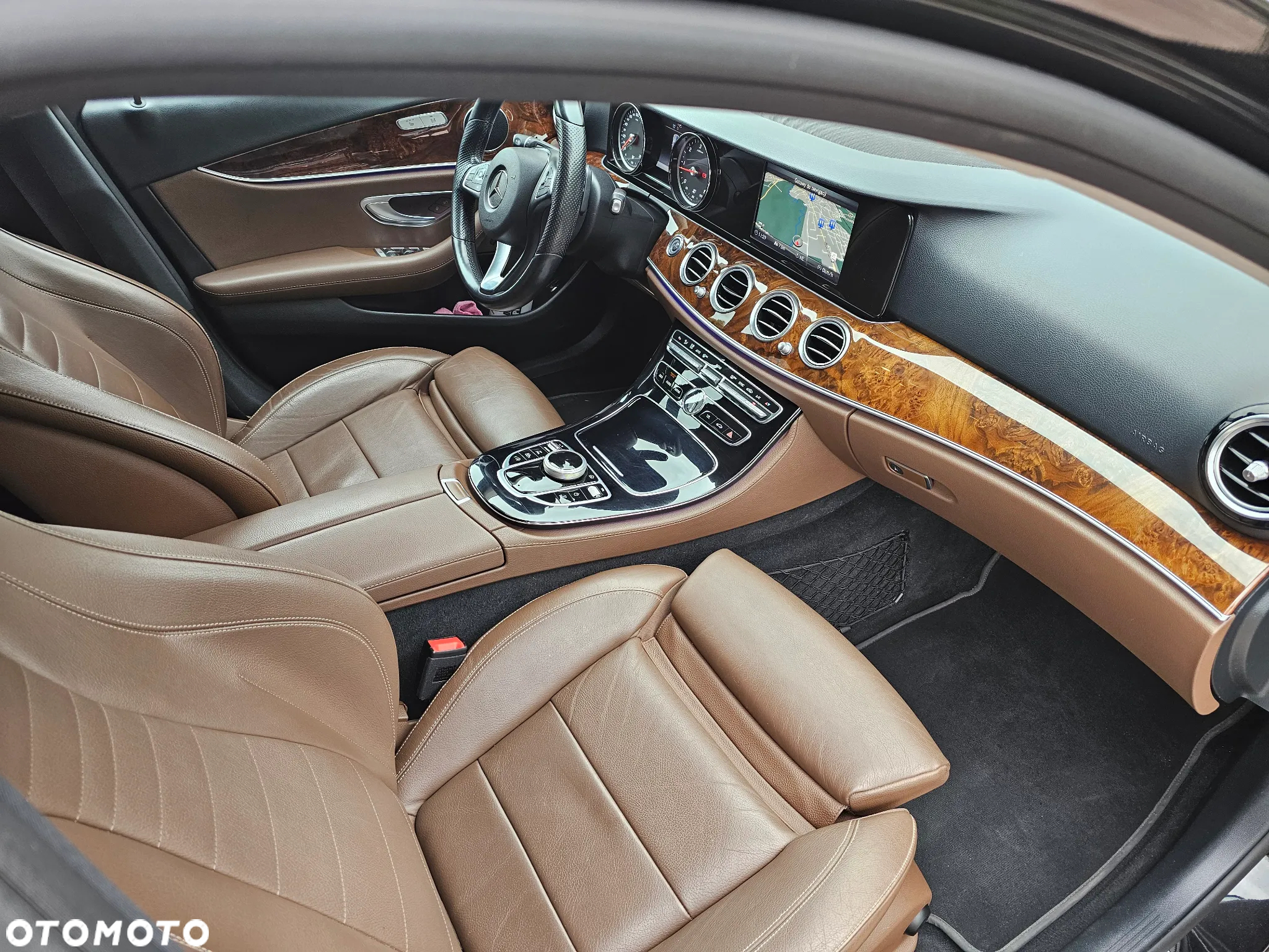 Mercedes-Benz Klasa E 220 d T 9G-TRONIC Sportstyle Edition - 15