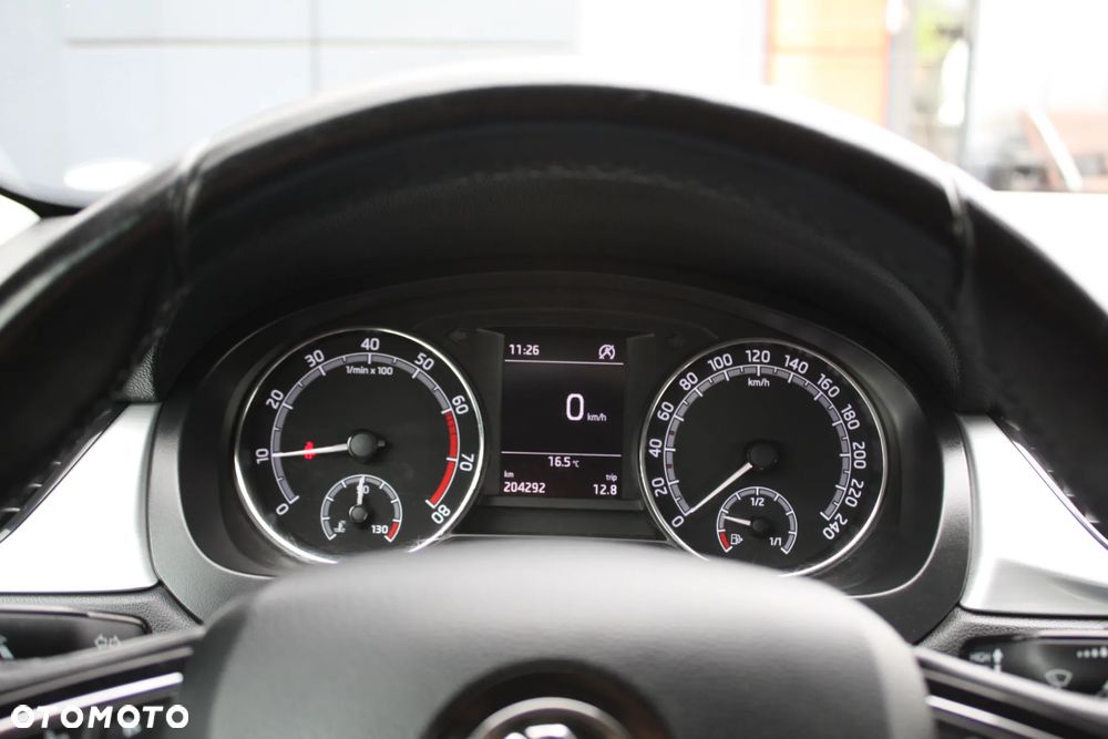 Skoda RAPID 1.0 TSI Cool Edition - 14