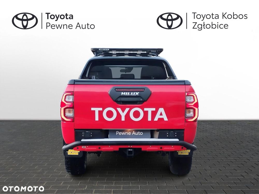 Toyota Hilux 2.8 D-4D Double Cab Invincible 4x4 - 4