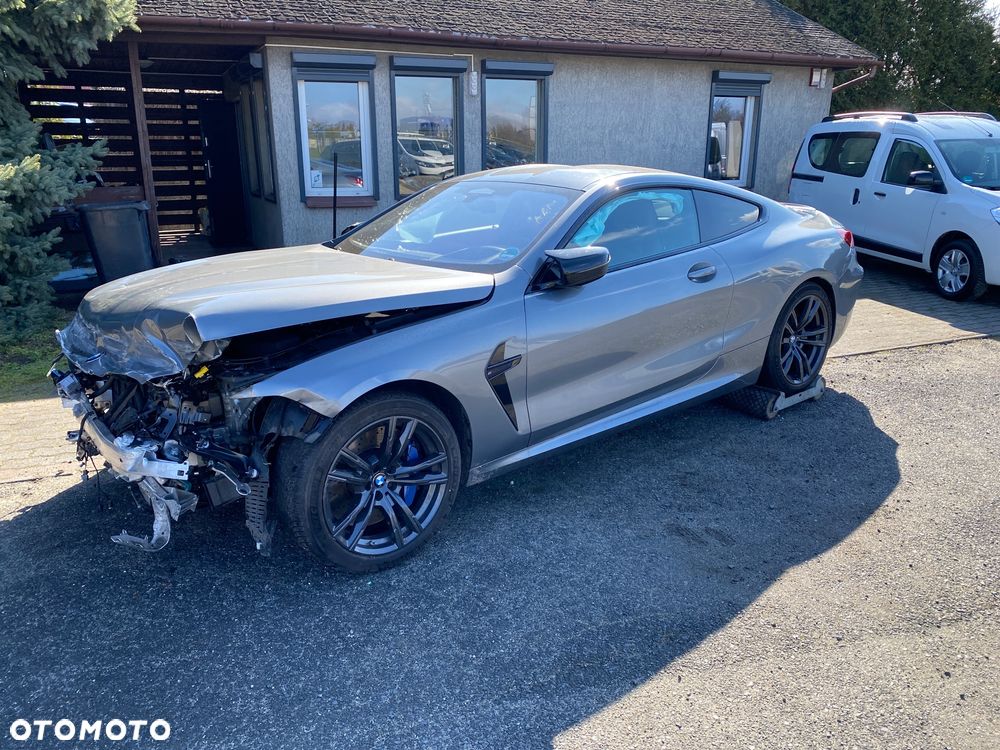 BMW M8 - 10