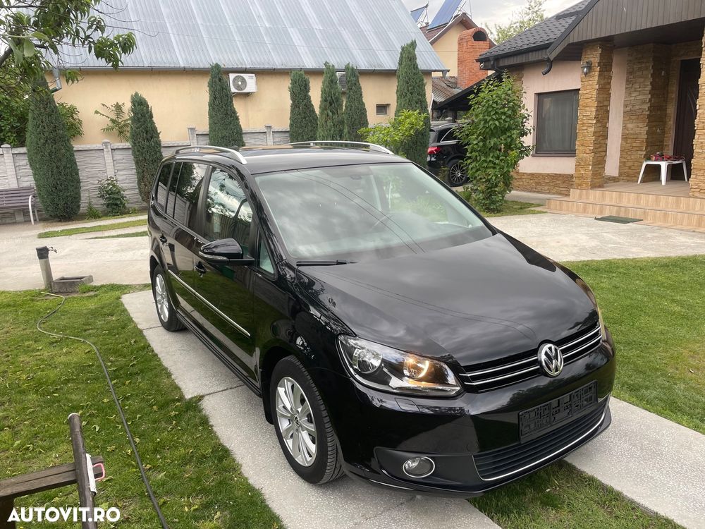 Volkswagen Touran - 14