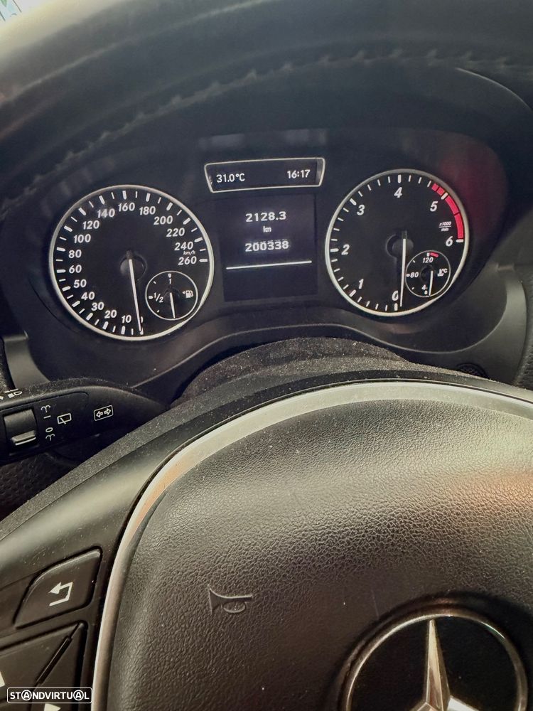 Mercedes-Benz A 180 d BlueEFFICIENCY Edition Style - 12