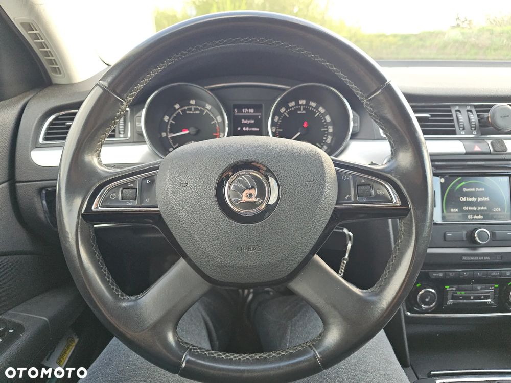 Skoda Superb 1.8 TSI 4x4 Elegance - 30