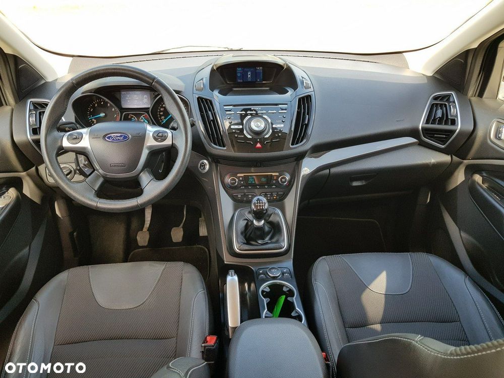 Ford Kuga - 16