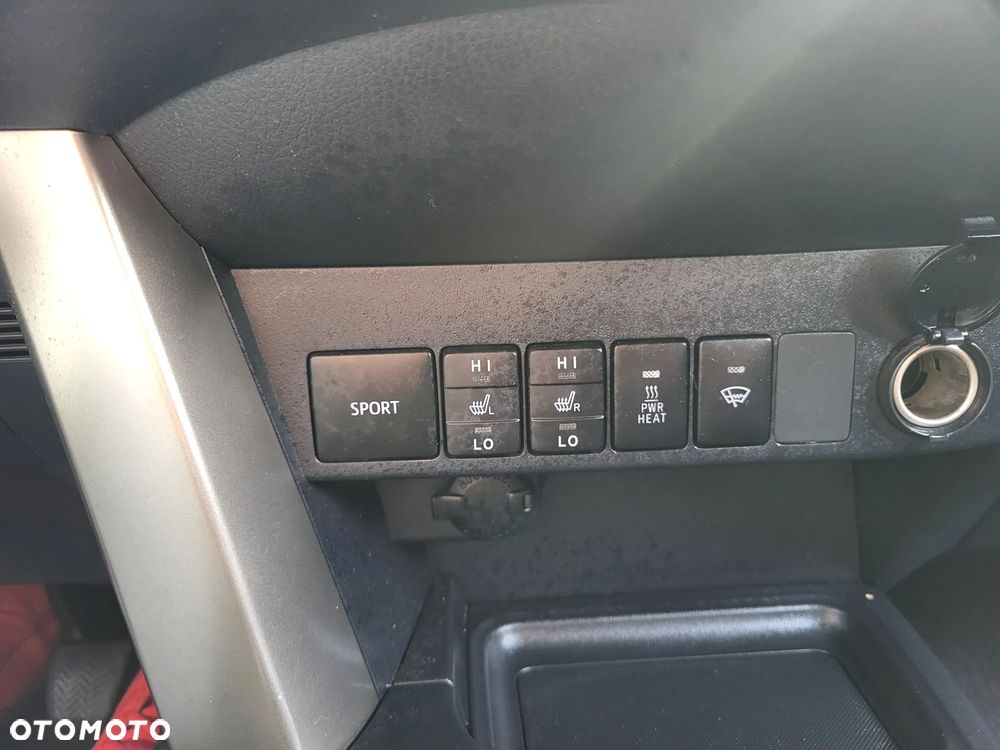 Toyota RAV4 2.2 D-4D 4x4 Comfort - 9