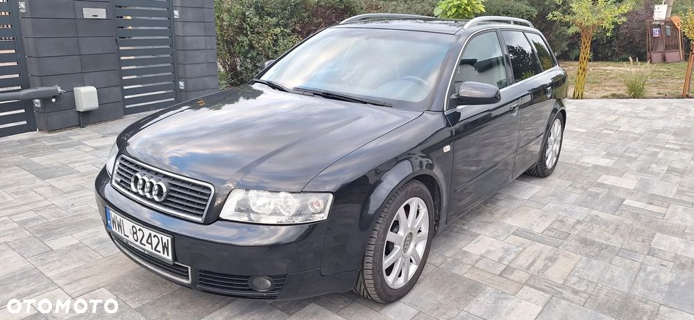 Audi A4 - 1