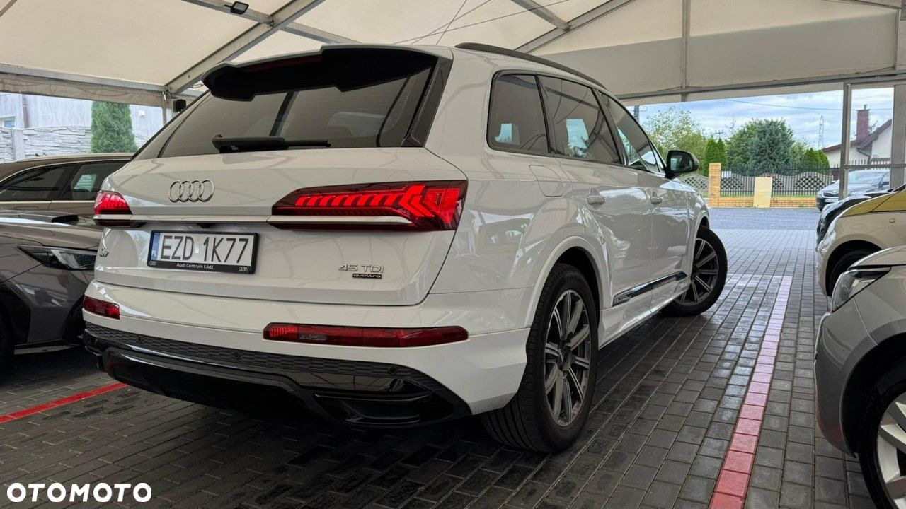 Audi Q7 - 24