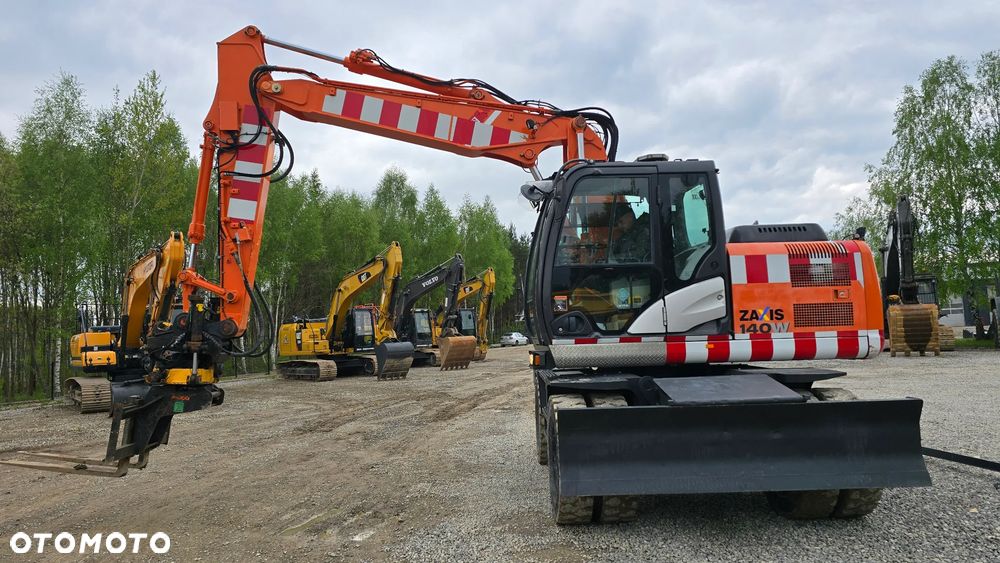 Hitachi Zx140w - 3