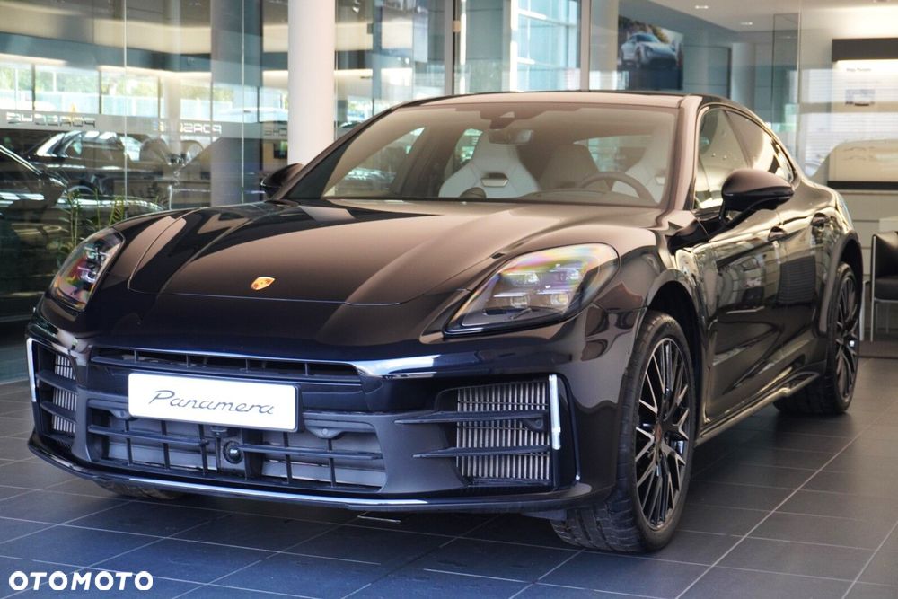 Porsche Panamera - 3