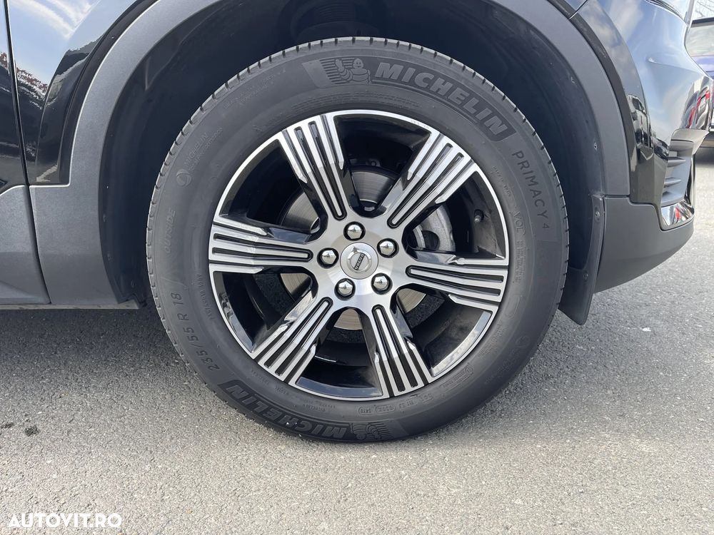 Volvo XC 40 T3 Geartronic Inscription - 28