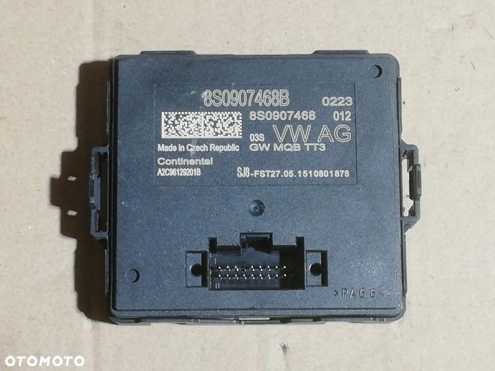 Audi TT TTS RS Mk3 8S Moduł sterowania Gateway 8S0907468B