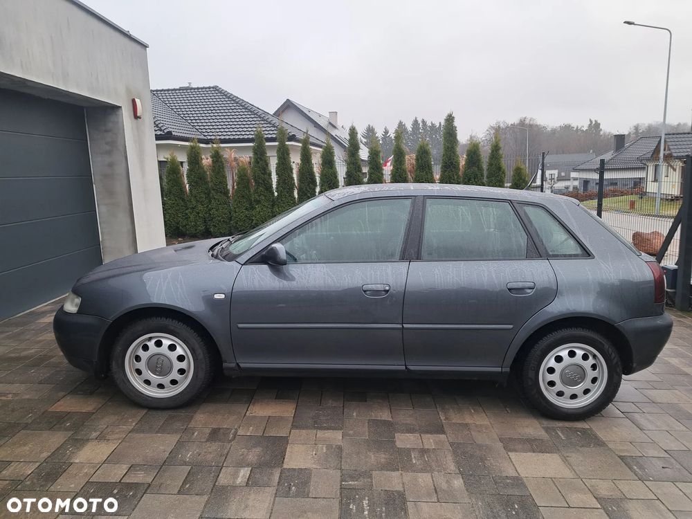Audi A3 Sportback - 6