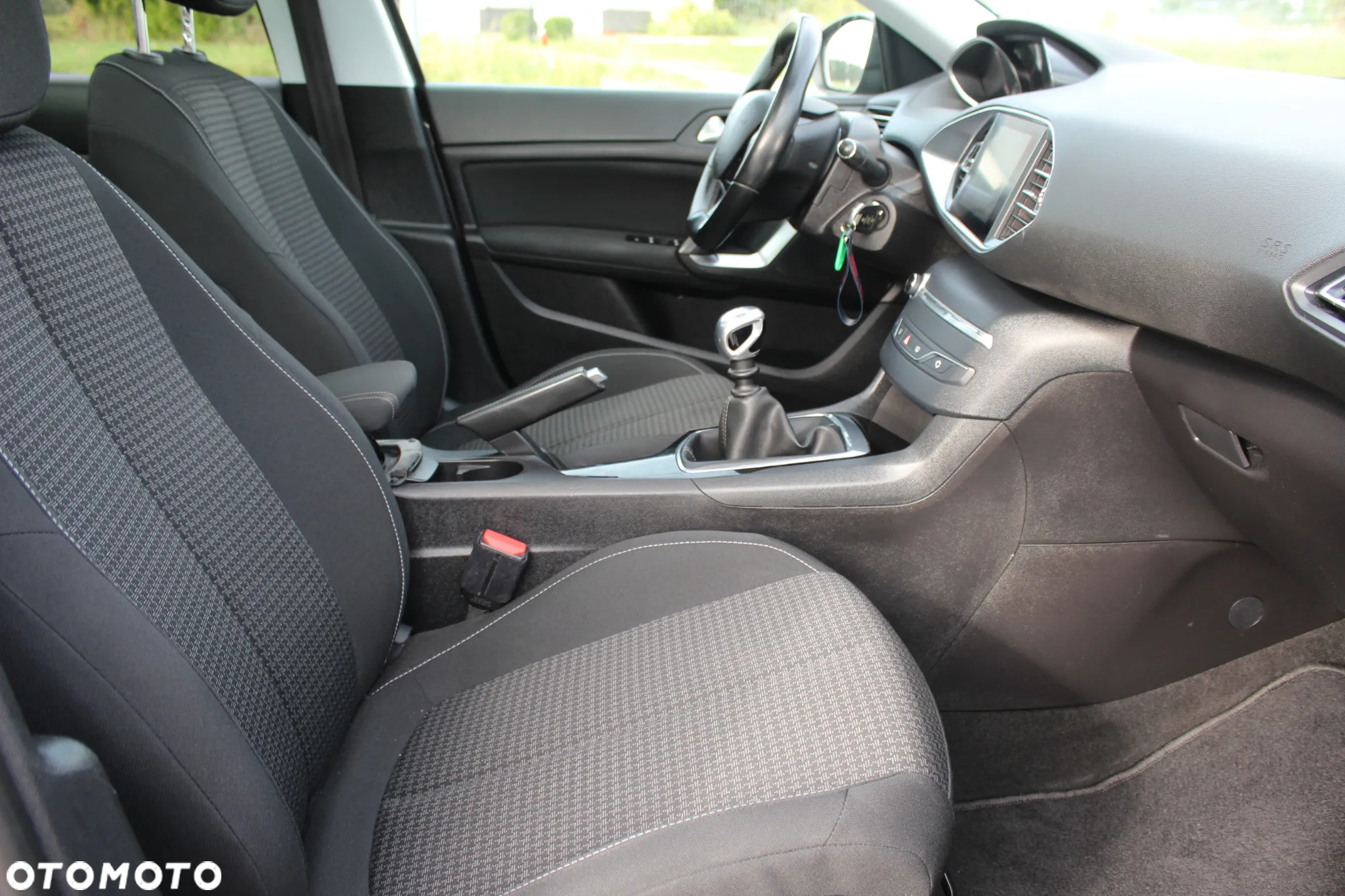 Peugeot 308 SW BlueHDi 130 Stop & Start Active - 8