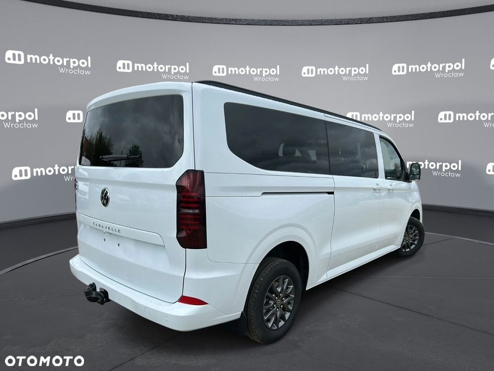Volkswagen Caravelle - 9