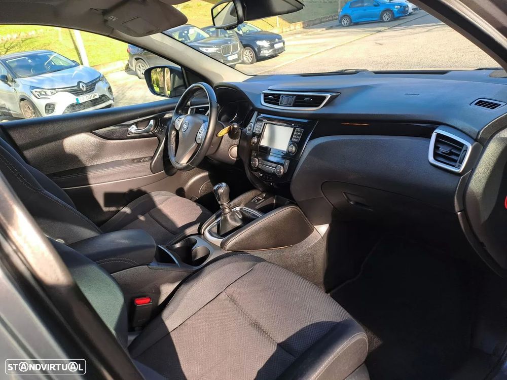 Nissan Qashqai 1.5 dCi Tekna Premium - 24