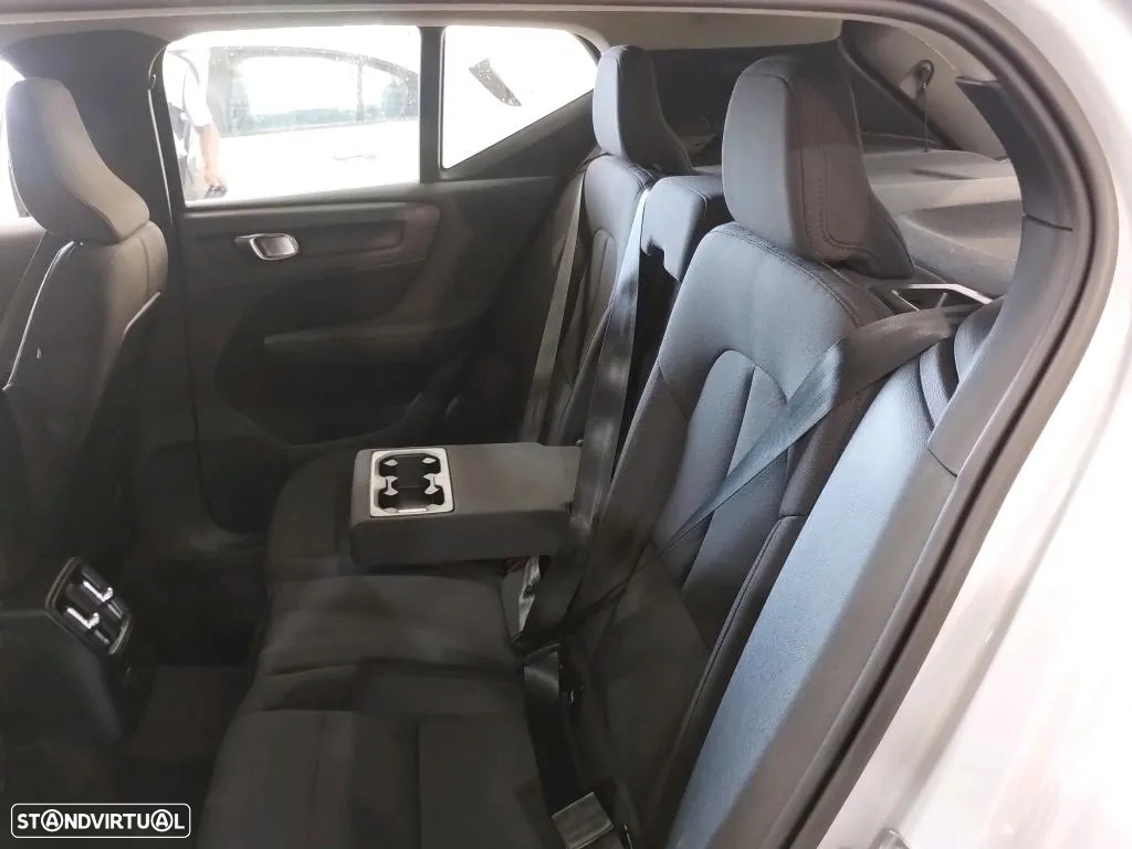 Volvo XC 40 1.5 T5 PHEV Inscription Expression - 11