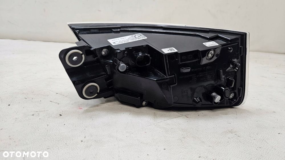 LAMPA TYŁ TYLNA PRAWA AUDI S5 RS5 A5 MATRIX 8W6052102ET - 5