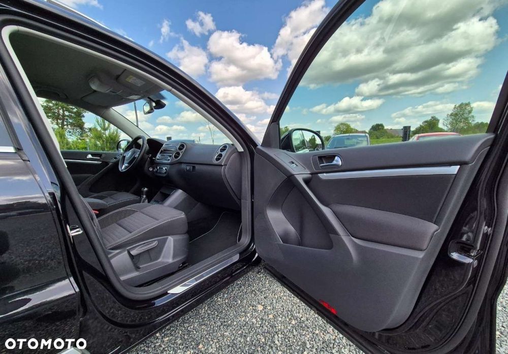 Volkswagen Tiguan - 8